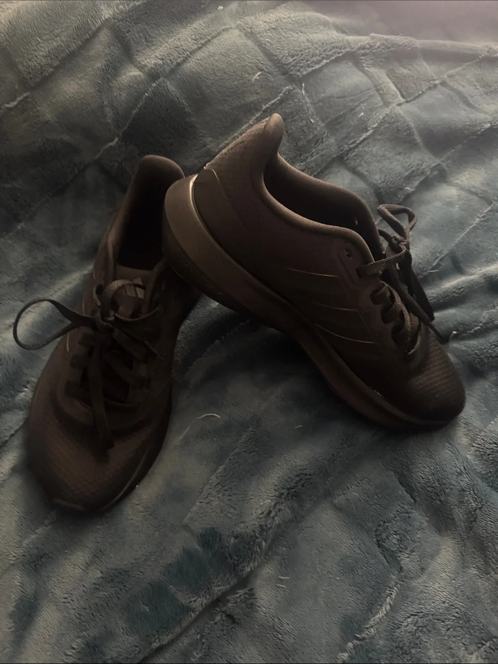 adidas women’s Black Athletic Running Shoes size 7